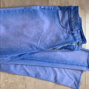 American eagle bluish size 4